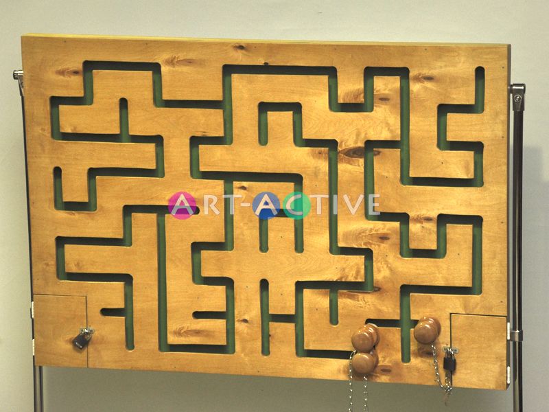 The maze игра. Maze quest. настенный лабиринт. лабиринт для квеста. визитка квест комнаты.