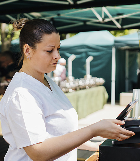 Кассир на мероприятии