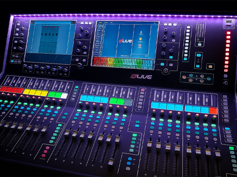 Allen&Heath dLive S7000