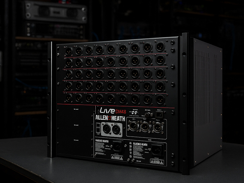 Allen & Heath dLive DM48