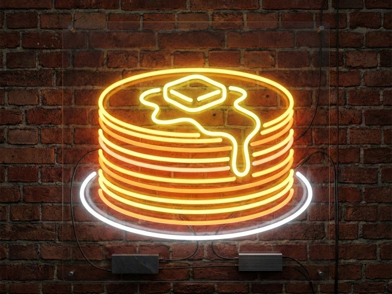 Неоновая вывеска «Блины»