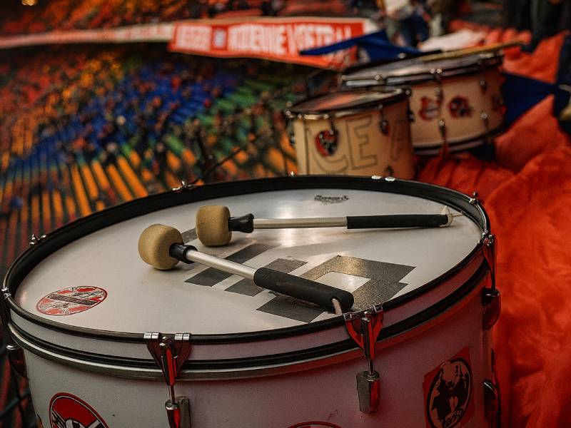 Барабан болельщика белый Weber MPJ-TIMUR W