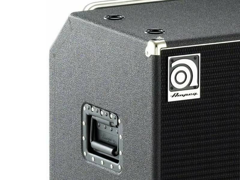 Басовый комбик Ampeg SVT 410 HLF