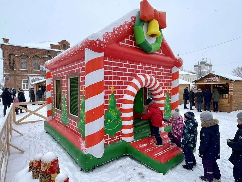 Батут «Домик из конфет» — вид 4