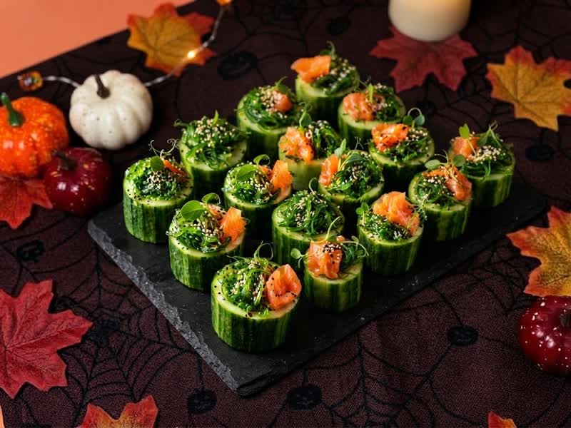 Бокс «Огурчики с болотно-зелёной чукой и рыбкой»