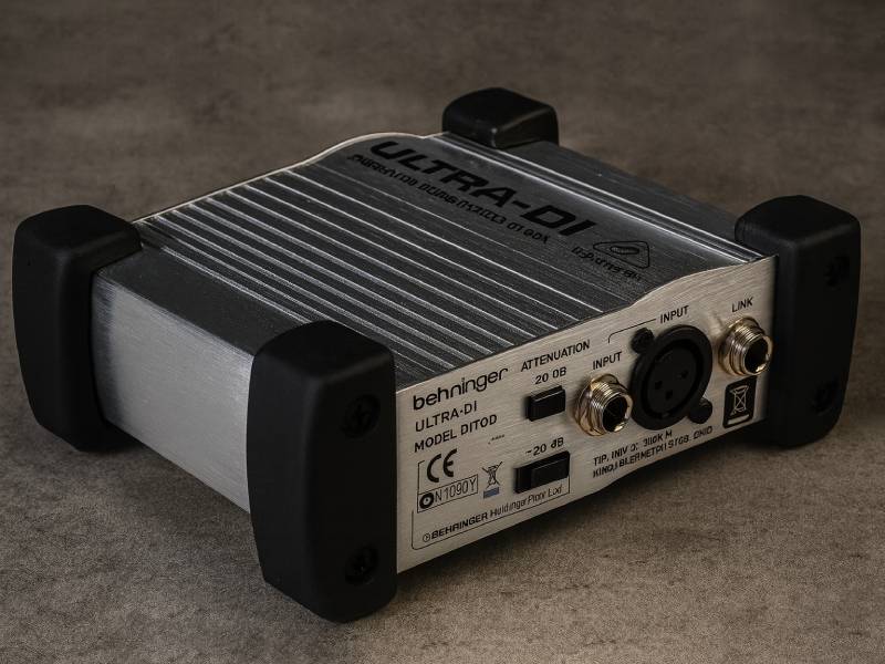 Ди-бокс (DI-box) BEHRINGER DI 100