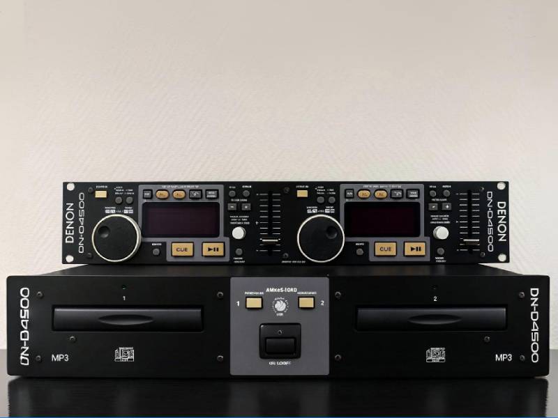 Ди-джейские проигрыватели Denon DN-D4500