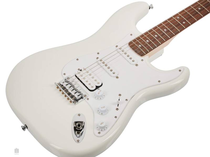Гитара белого цвета FENDER SQUIER