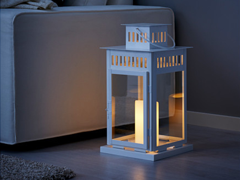 Фонарь с формовой свечой