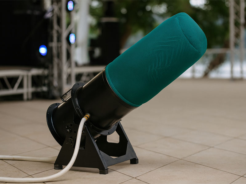 Генератор пены Universal Effects Power 500 Foam Head