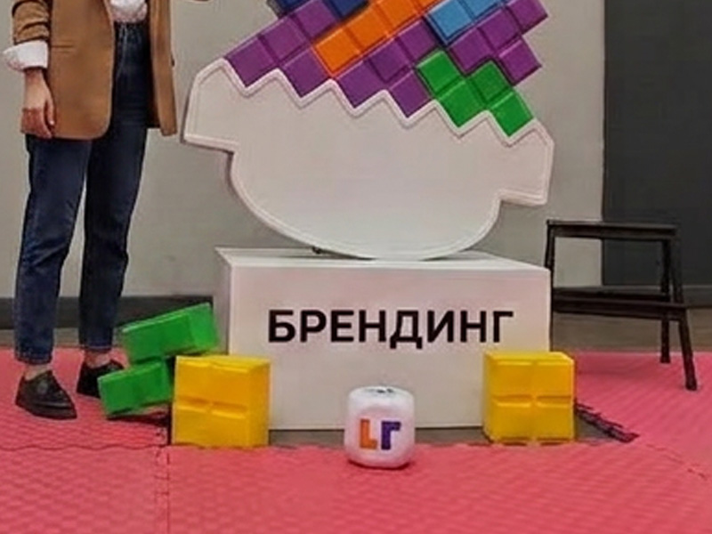 Гигантская Дженга «Тетрис‑Башня» — вид 4