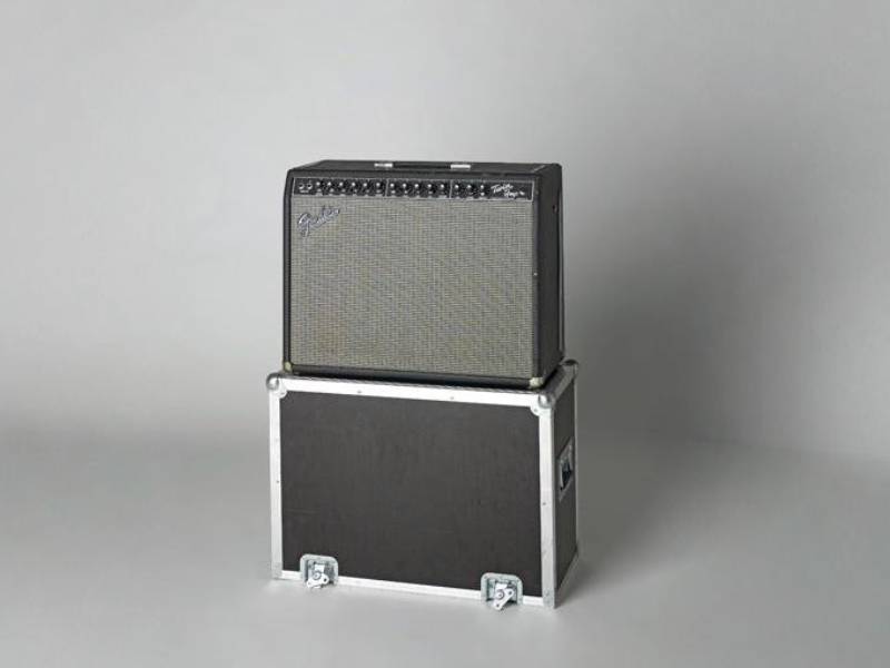 Гитарный комбик Fender twin reverb