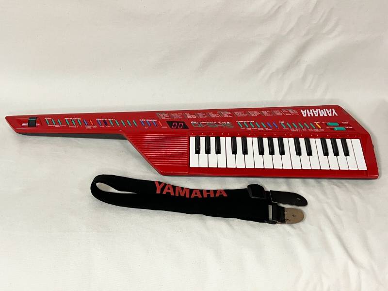 Гитарообразная клавиатура с колесом Keytar Yamaha SHS-10 - клавитара