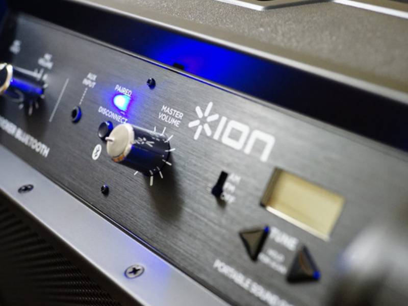 Колонка с аккумулятором ION AUDIO BLOCK ROCKER BLUETOOTH