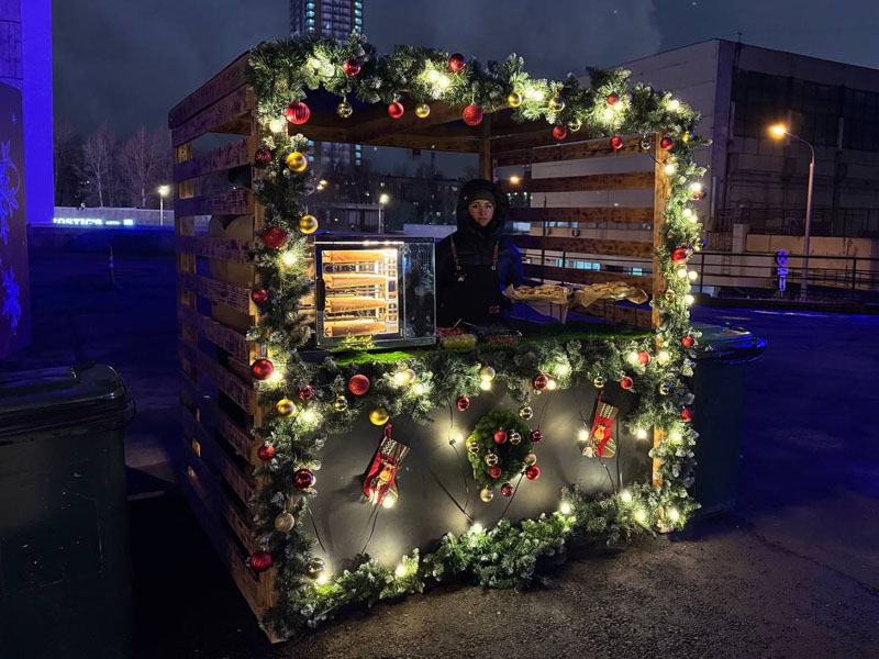 Корнер 2x2 Рождественский