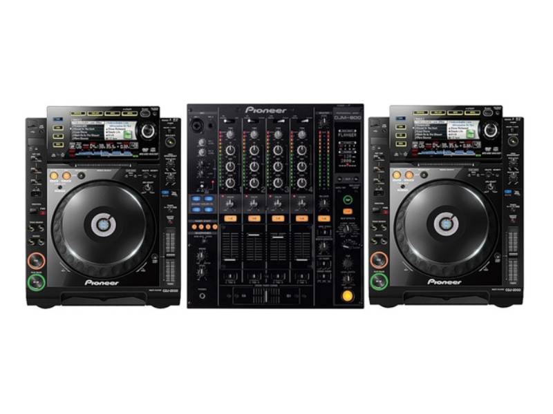 Pioneer CDJ-2000, 2 СД-проигрывателя для ди-джеев