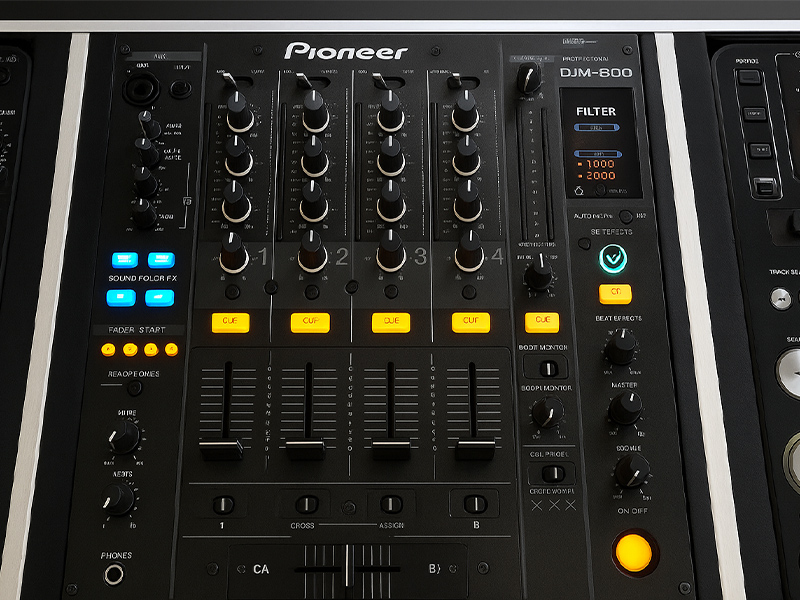 Pioneer DJM-800, ди-джейский микшерный пульт