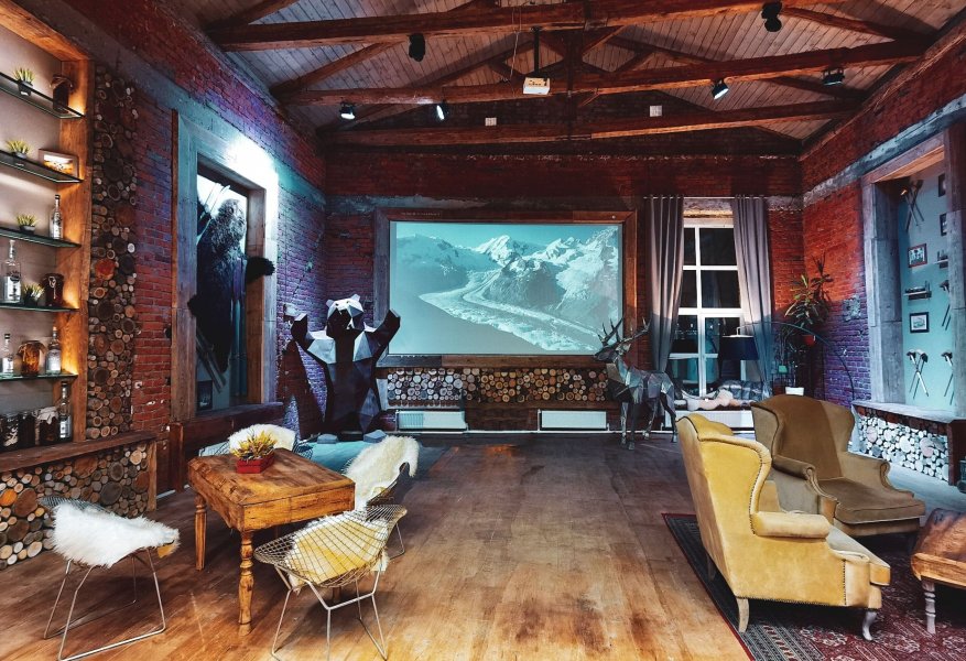 Лофт-пространство CHALET в альпийском стиле с крышей-террасой — фото 6
