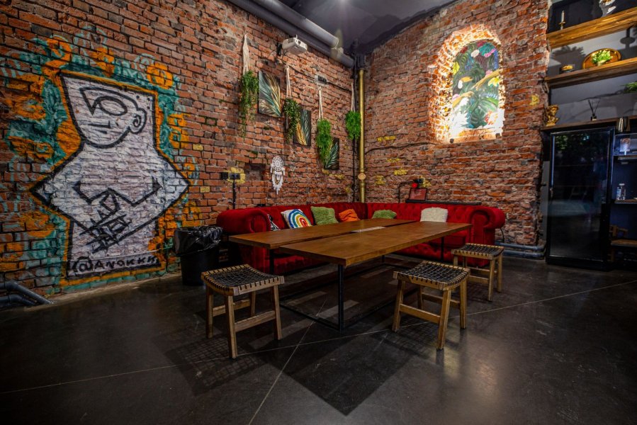 Boho Loft - дизайнерский стильный лофт с картинами и зеленой зоной на Бауманской — фото 6