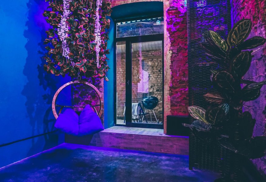 Budda Loft - небольшой классический лофт с верандой на Бауманской — фото 3