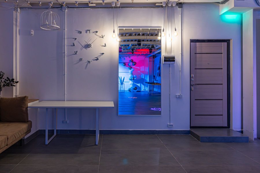 Get Loft - Белый зал в светлых тонах с барной стойкой на Бауманской — фото 8
