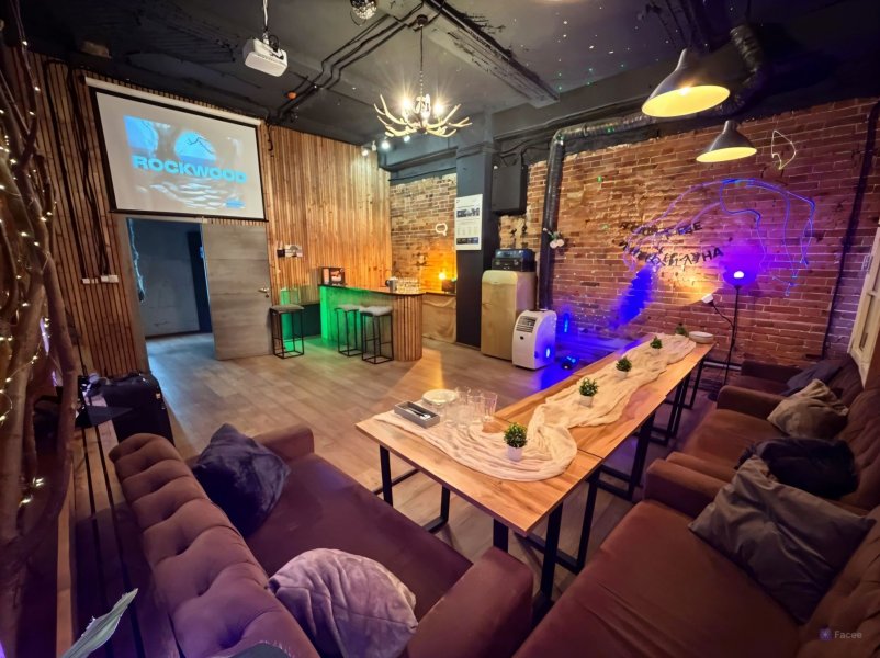 Лофт Rockwood из кирпича и дерева с грилем и верандой — фото 6