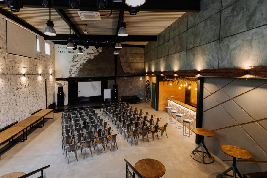 People loft - большой лофт в 2 этажа с отдельным входом и барной стойкой на Авиамоторной — фото 6