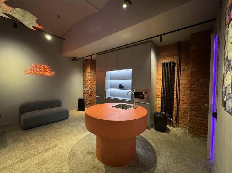 Solo Loft - небольшой зал в современном стиле и нейтральных тонах на Бауманской — фото 7