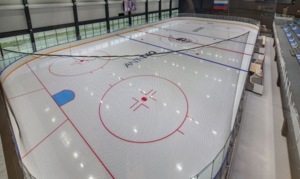 Малая ледовая арена в СК «Чкалов Арена» — фото 1