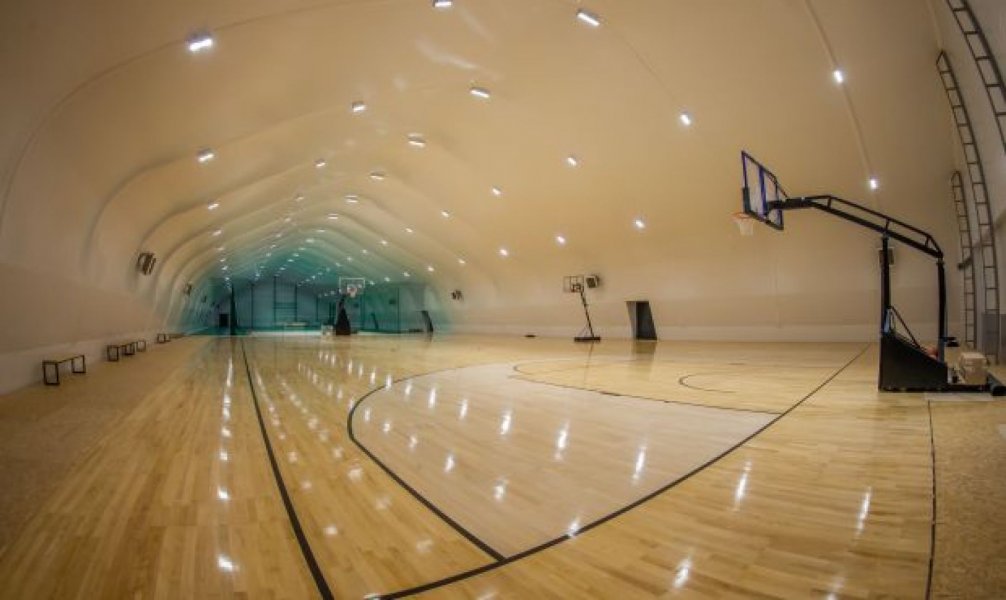 Площадки для баскетбола и волейбола в СДК SportVille — фото 1