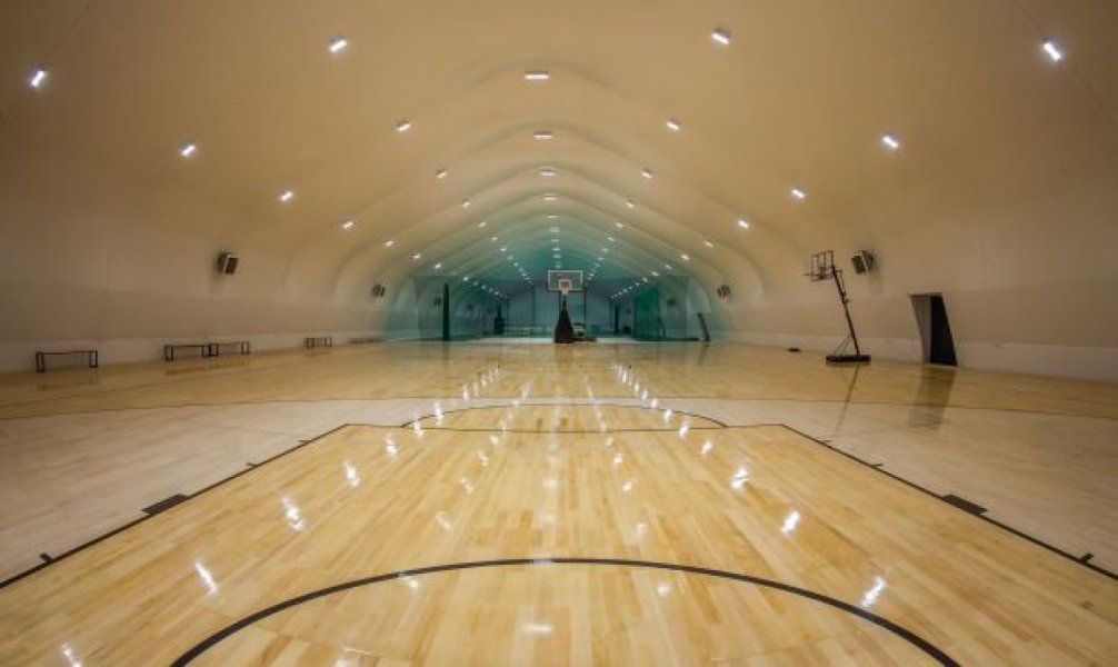 Площадки для баскетбола и волейбола в СДК SportVille — фото 2