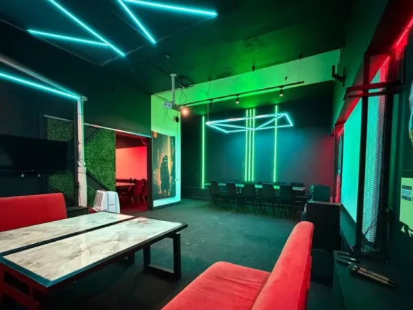 ZONE ECLIPSE - лофт с VIP комнатой — фото 1