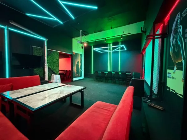 ZONE ECLIPSE - лофт с VIP комнатой — фото 2