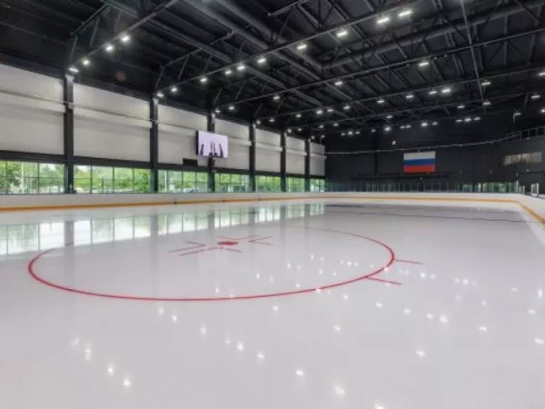 Большая ледовая арена СК «Чкалов Арена» — фото 1