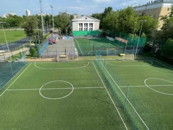 Поля для мини-футбола на стадионе «Энергия» — фото 1