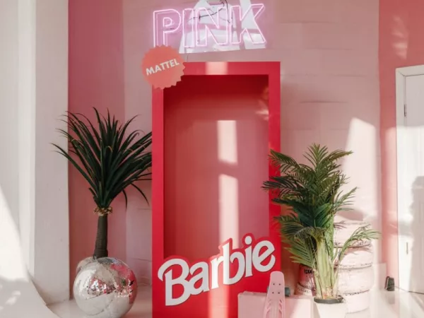 Pink Photo Studio, Зал LOFT- уютная розовая студия в стиле Barbie — фото 4