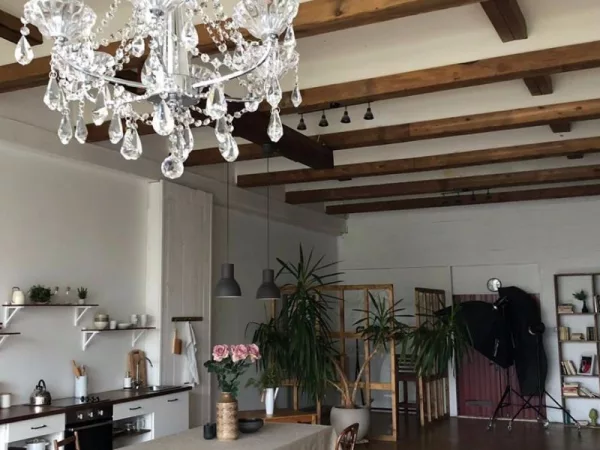Studio 33/13 зал Paris - лофт в стиле квартиры с кухней на Варшавке — фото 2