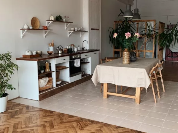 Studio 33/13 зал Paris - лофт в стиле квартиры с кухней на Варшавке — фото 4