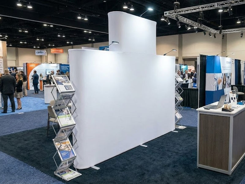 Поп Ап стенд с Башней прямая конструкция