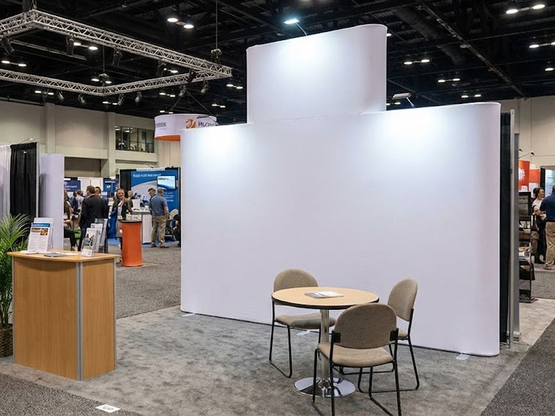 Поп Ап стенд с Башней прямая конструкция