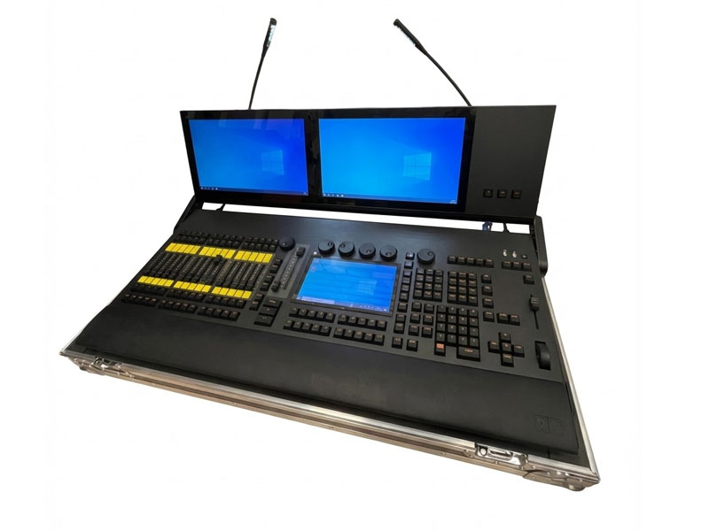 Пульт Grand-MA-3-light с ПО МА2