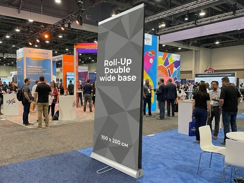 Ролл ап двойной с широкой стойкой