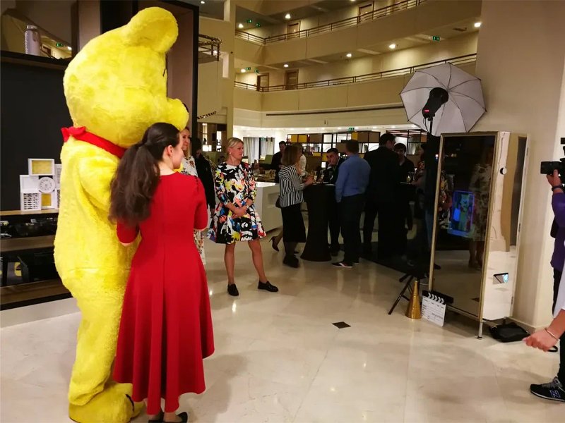 Селфи зеркало Винный шкаф