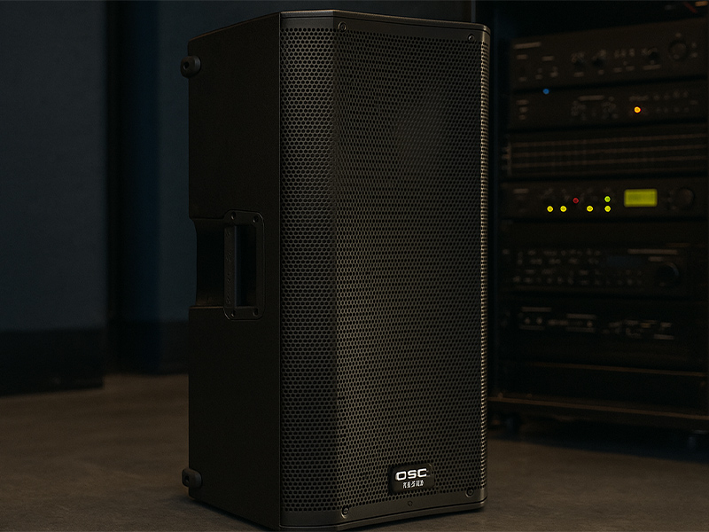 Активная акустическая система QSC k-10, сателлит или монитор