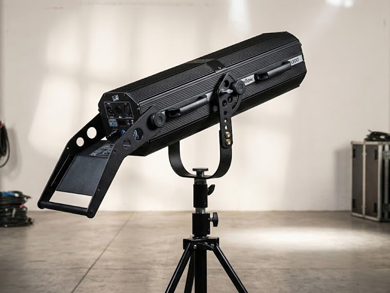 Следящий прожектор Clay Paky Shadow QS-ST 1200