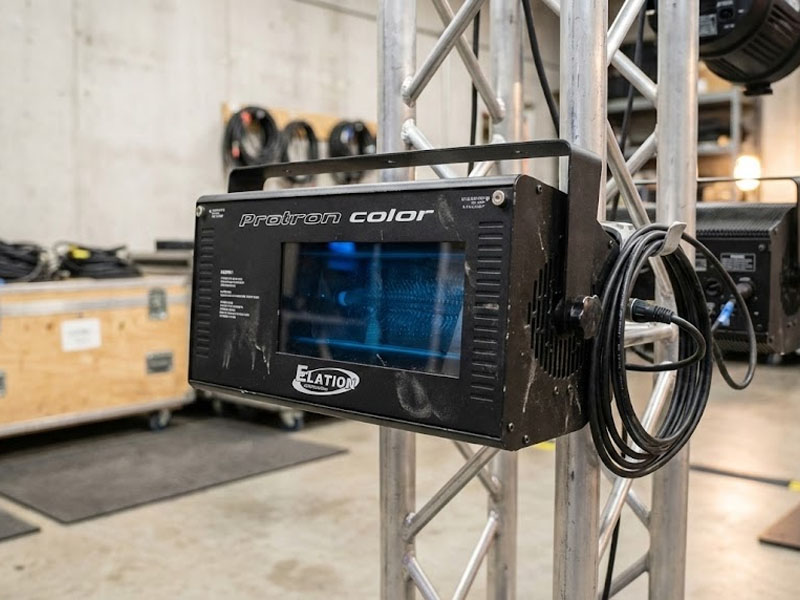 Стробоскоп Protron Color DMX COLOR SCROLLING STROBE