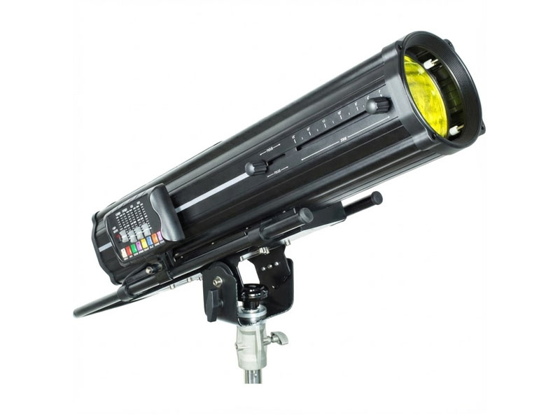 Светодиодная пушка Anzhee PRO Follow SPOT 600 ZOOM