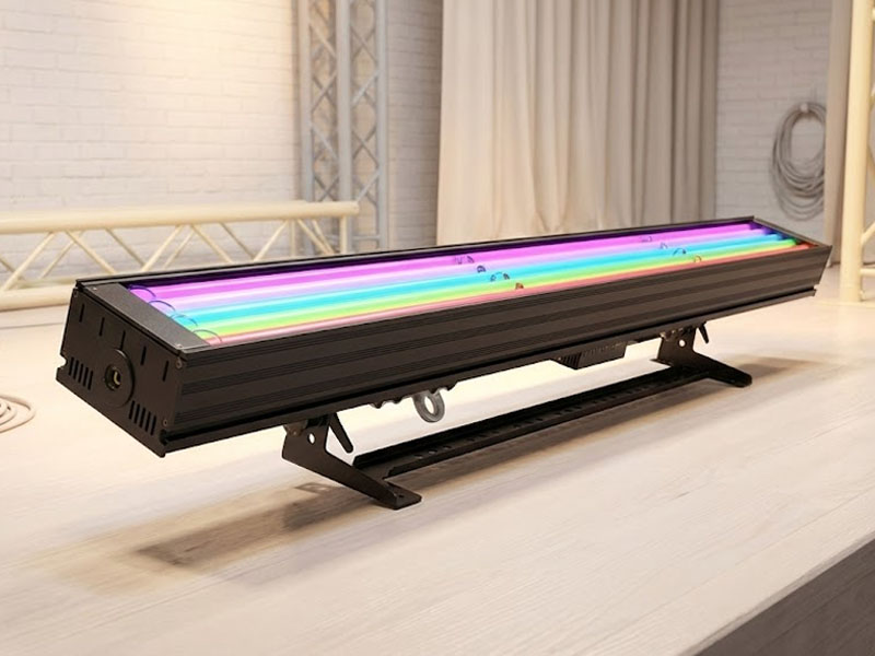 Театральный светильник Leader Light LL05 405.1 LL PRO NEO II