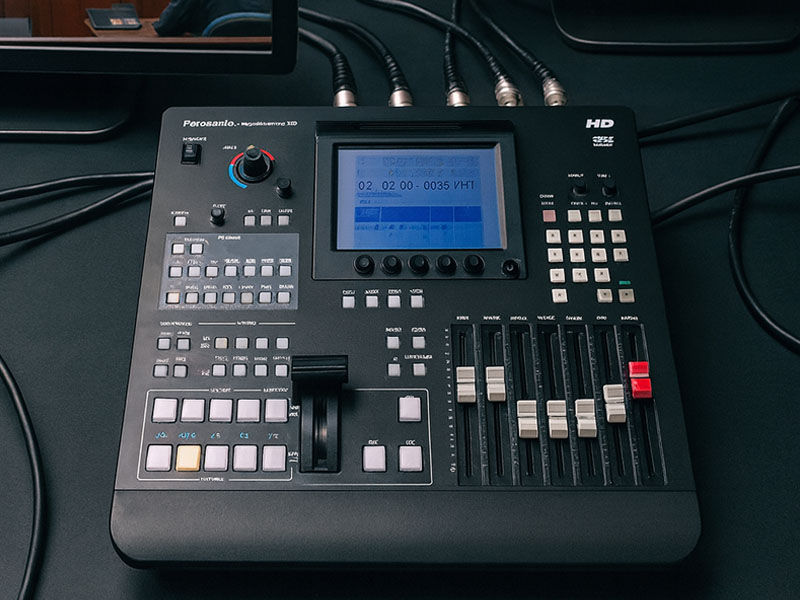 Видео аудио микшер Panasonic AG-HMX100E