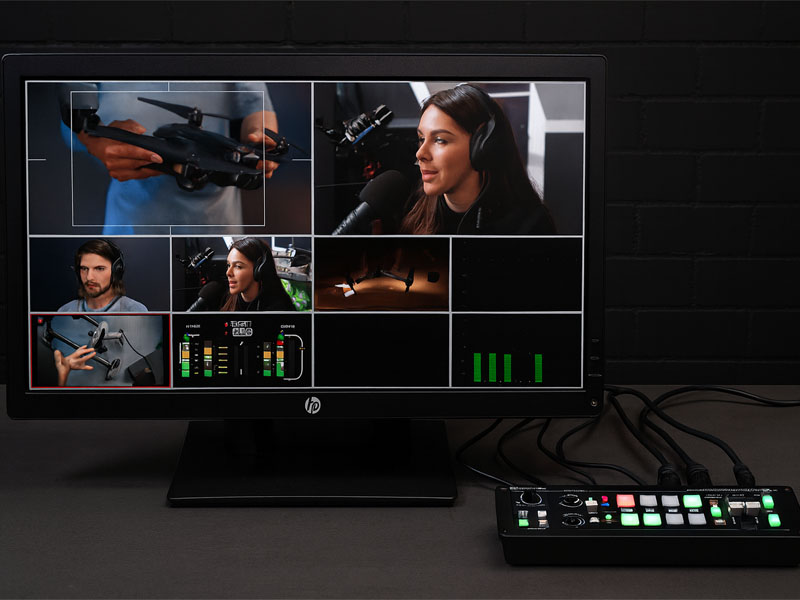 Видеокоммутатор Roland V-1SDI с монитором HP Z22n